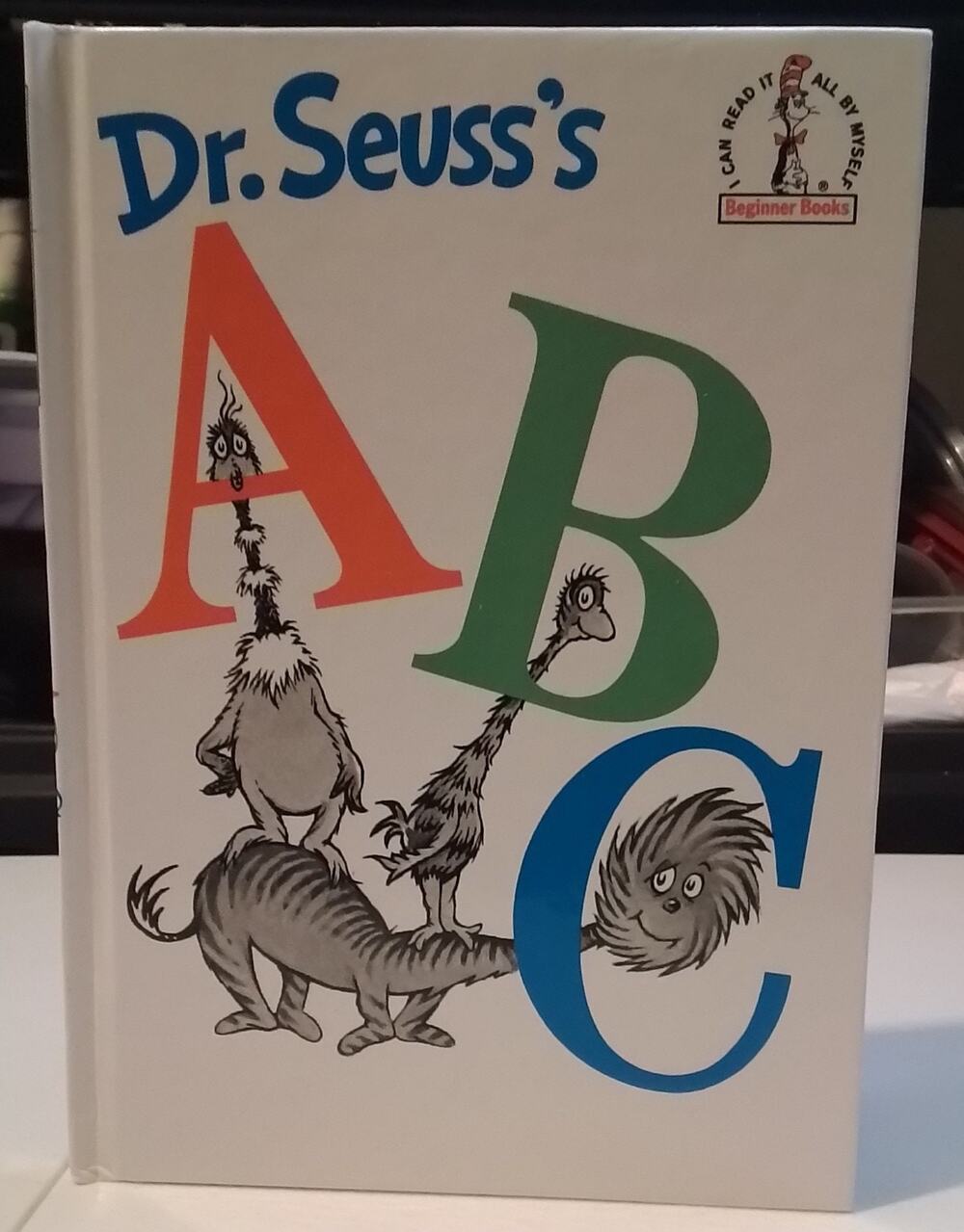 Dr. Seuss's ABC (I Can Read It All By Myself Beginner Books) by Dr. Seuss